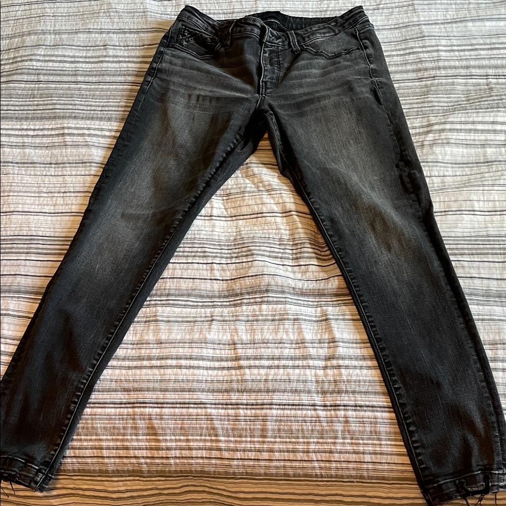 Buckle Black Women's Skinny Jeans - Dark Gray